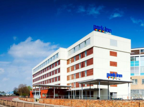 Гостиница Park Inn by Radisson Peterborough  Питерборо